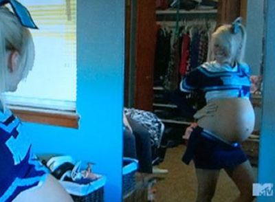 16 and Pregnant cheerleader