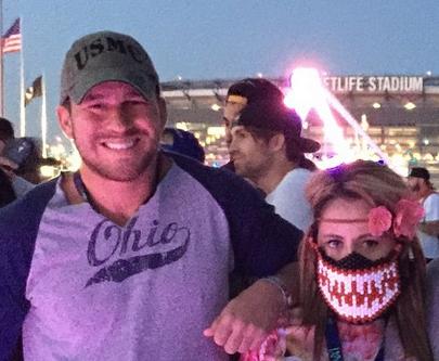 Nathan and Jenelle were all (rave mask) smiles just days ago...