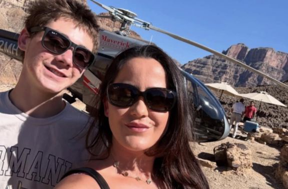 Breaking News! Jenelle Evans’ 16-Year-Old Son Jace Exposes Their Private Texts; Calls Her “Unstable” & Vows to Put Out “How My Mother Really Is” – The Ashley’s Reality Roundup